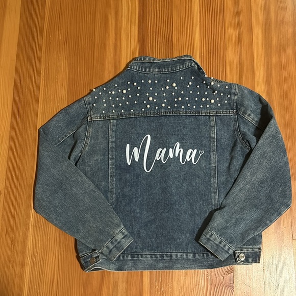 Pretty Robes Jackets & Blazers - Women’s Jean Jacket